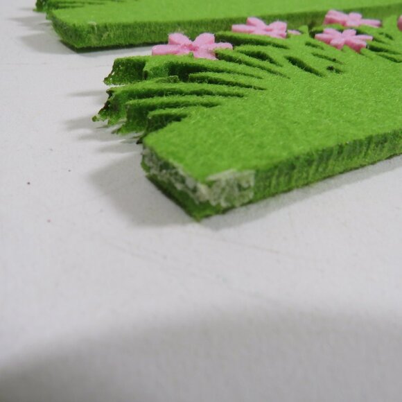 Easter Chick & Rabbit Plastic Canvas & Tulip Felt Wall Decor (or placemats) - Picture 15 of 15